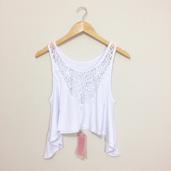 💥 CLEARANCE Crochet Lace Sharkbite Crop Tank Top - Picture 4 of 7